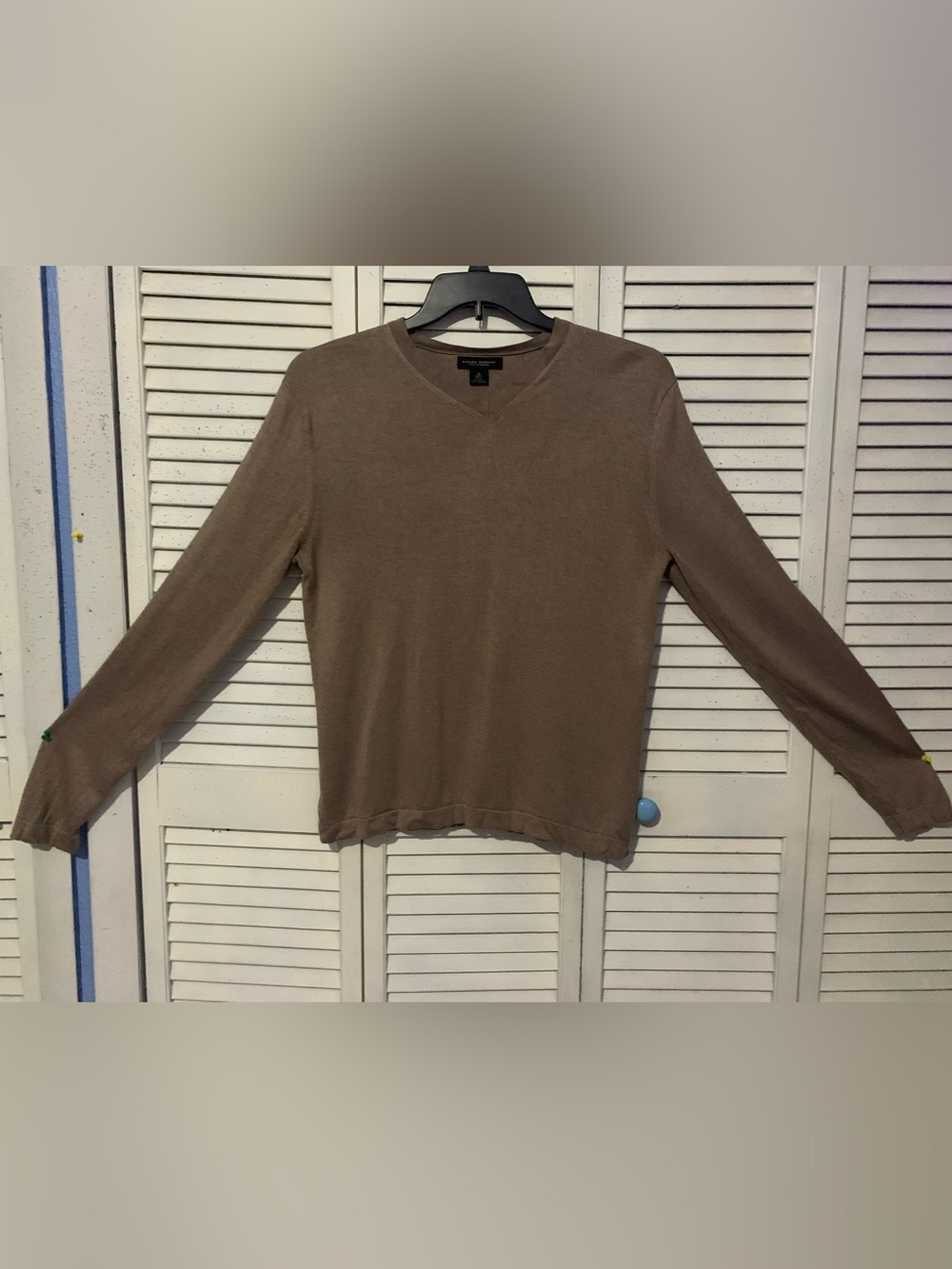 Banana Republic Mens Silk Cashmere V Neck Sweater